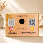 QR code scanner frame for brand / salon / business